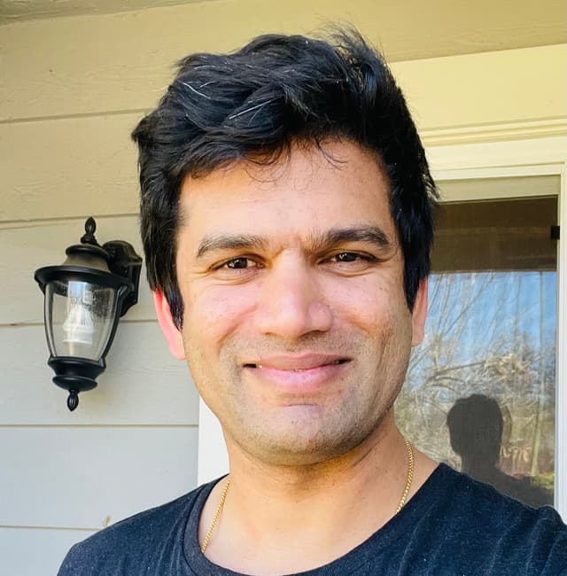 Saravana Rathinam - Founder and CEO of Puppetry