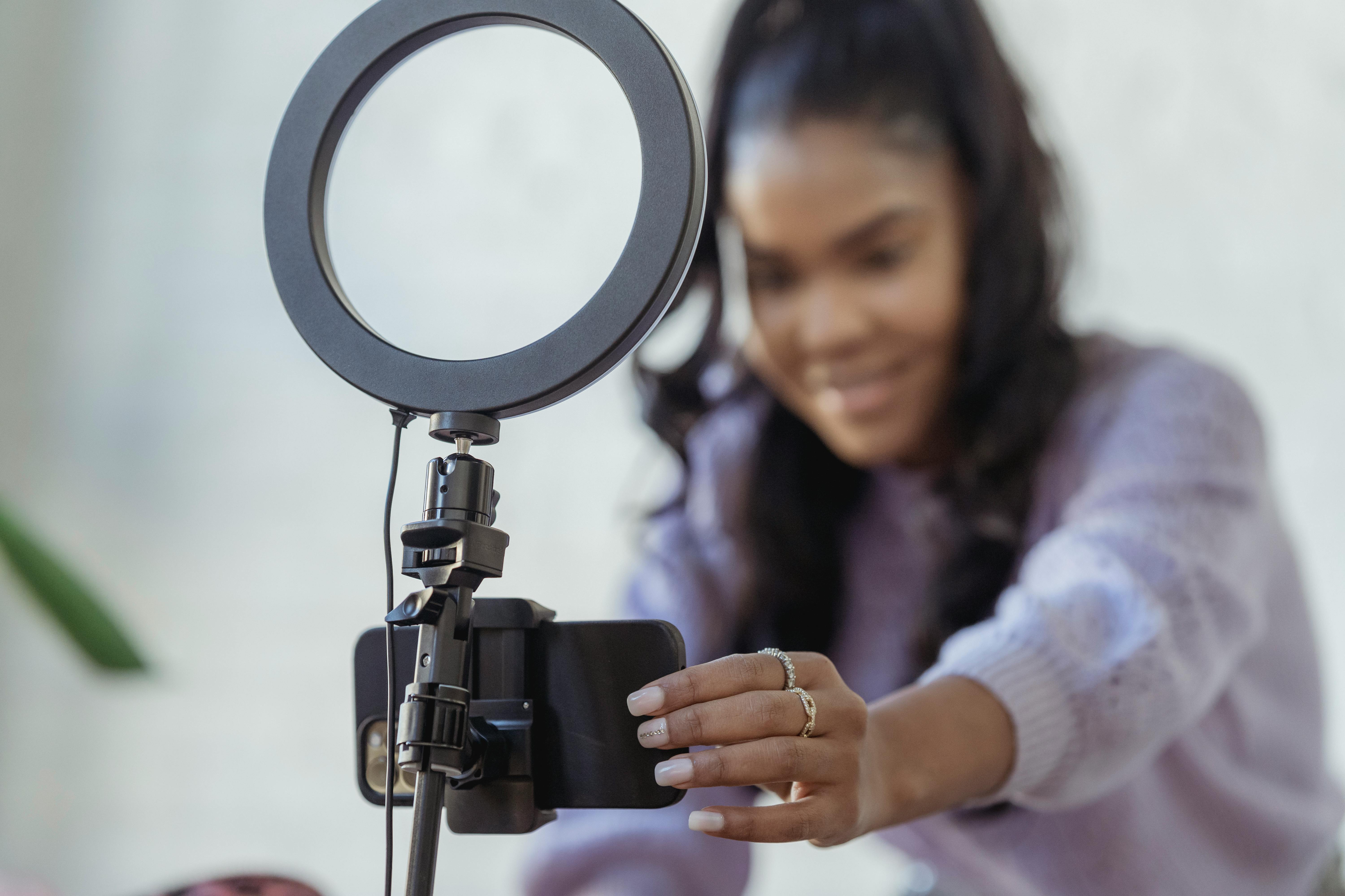 Video Email Marketing: Why Personalized Videos Are Important